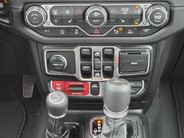 New 2026 Reign Exterior Paint Jeep Mojave image 11