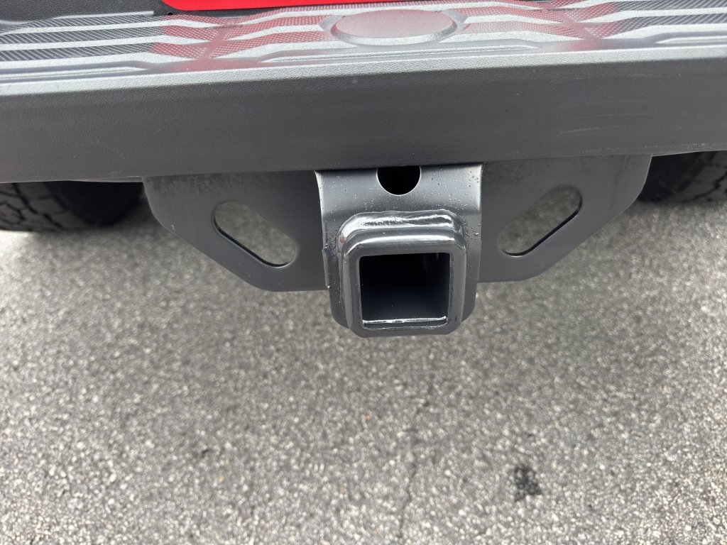 Used 2019 Magnetic Gray Metallic Toyota SR5 image 9