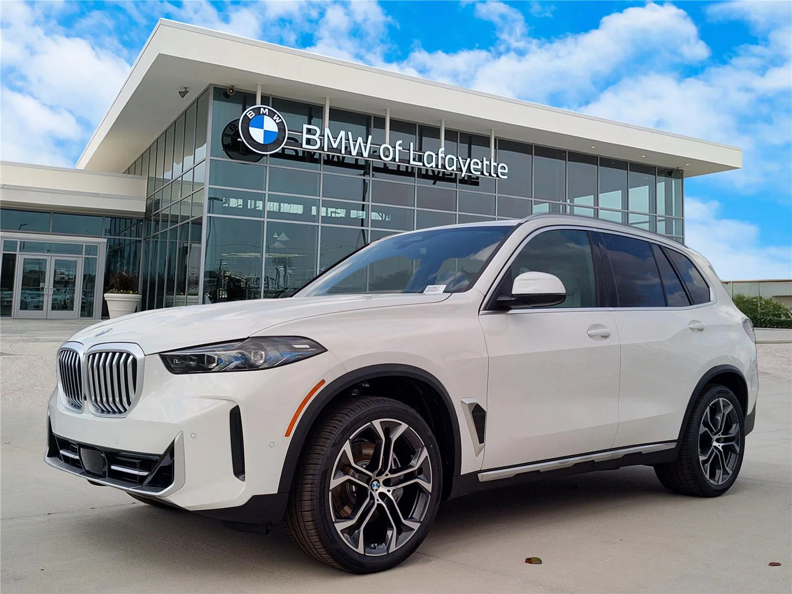 2026 BMW X5 sDrive40i's photo