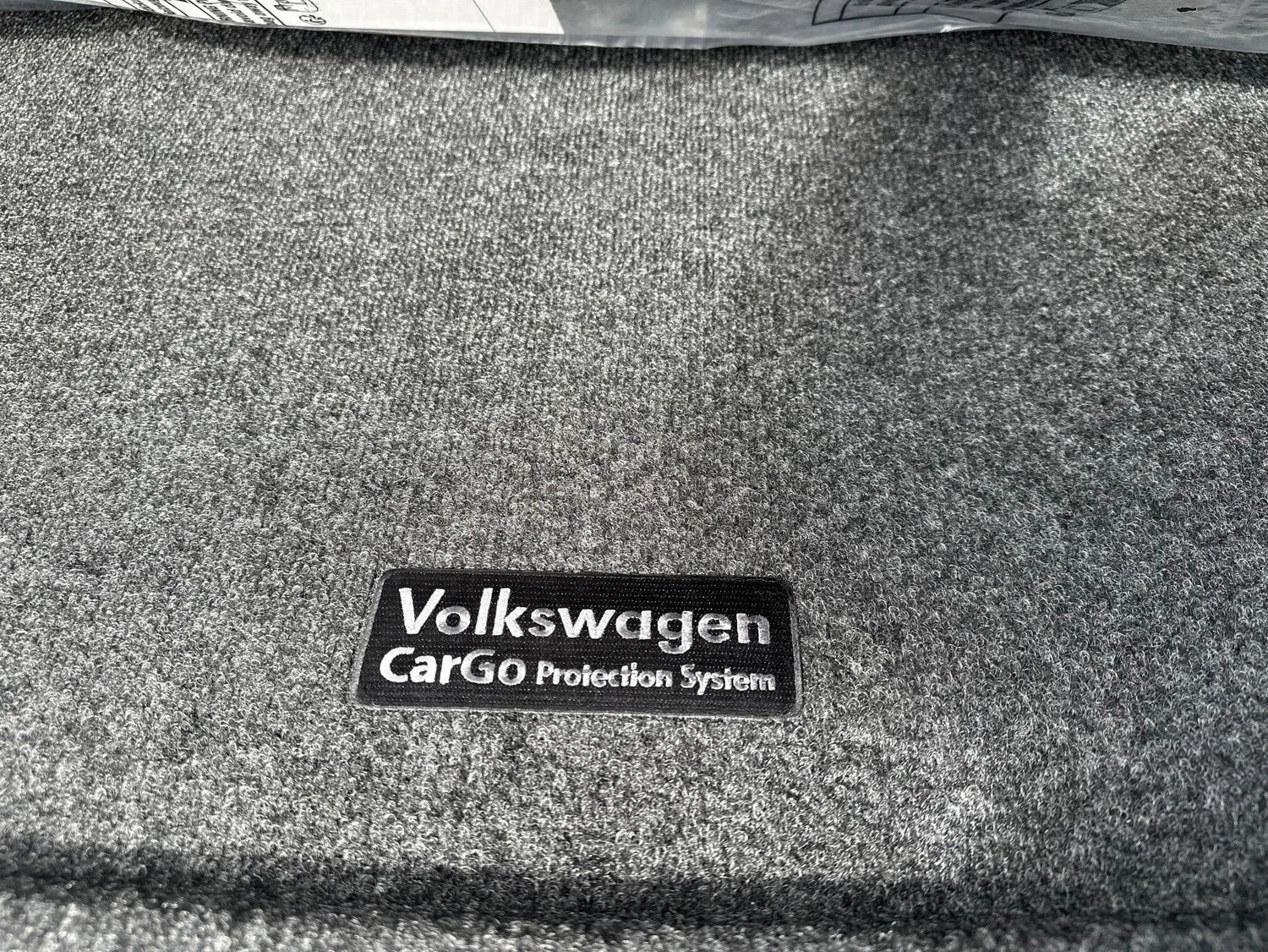 New 2026 White/off-white Volkswagen 2.0T SEL image 31