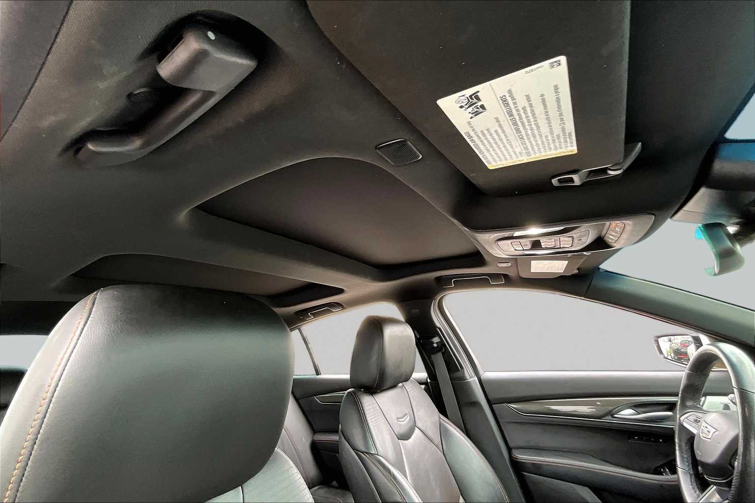 Used 2021 Summit White Cadillac V-Series image 13