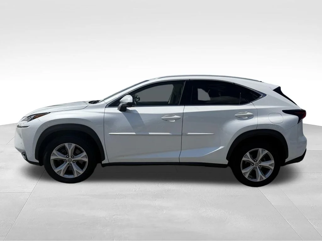 Used 2017 White Lexus 200t image 2