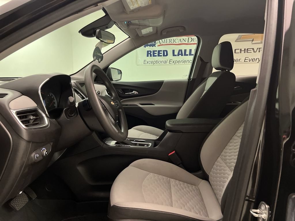 2020 Chevrolet Equinox LS - Photo 11