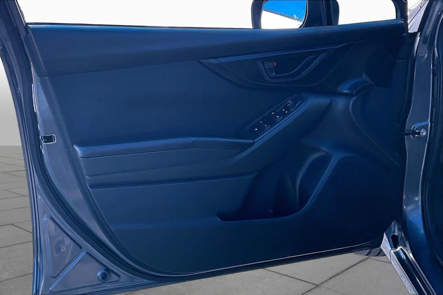 Used 2018 Magnetite Gray Metallic Subaru  image 21