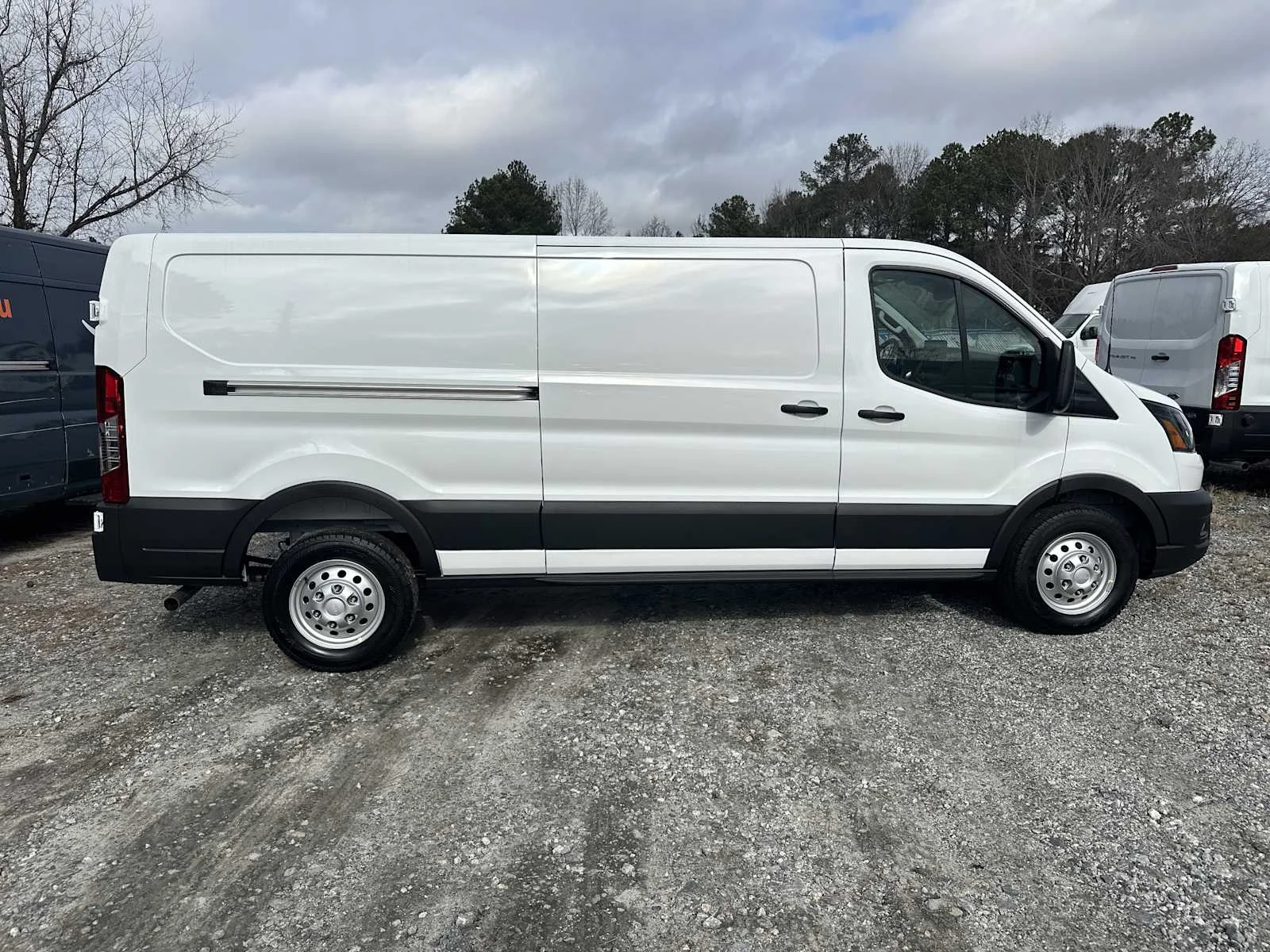 New 2026 Oxford White Ford Cargo Van image 9
