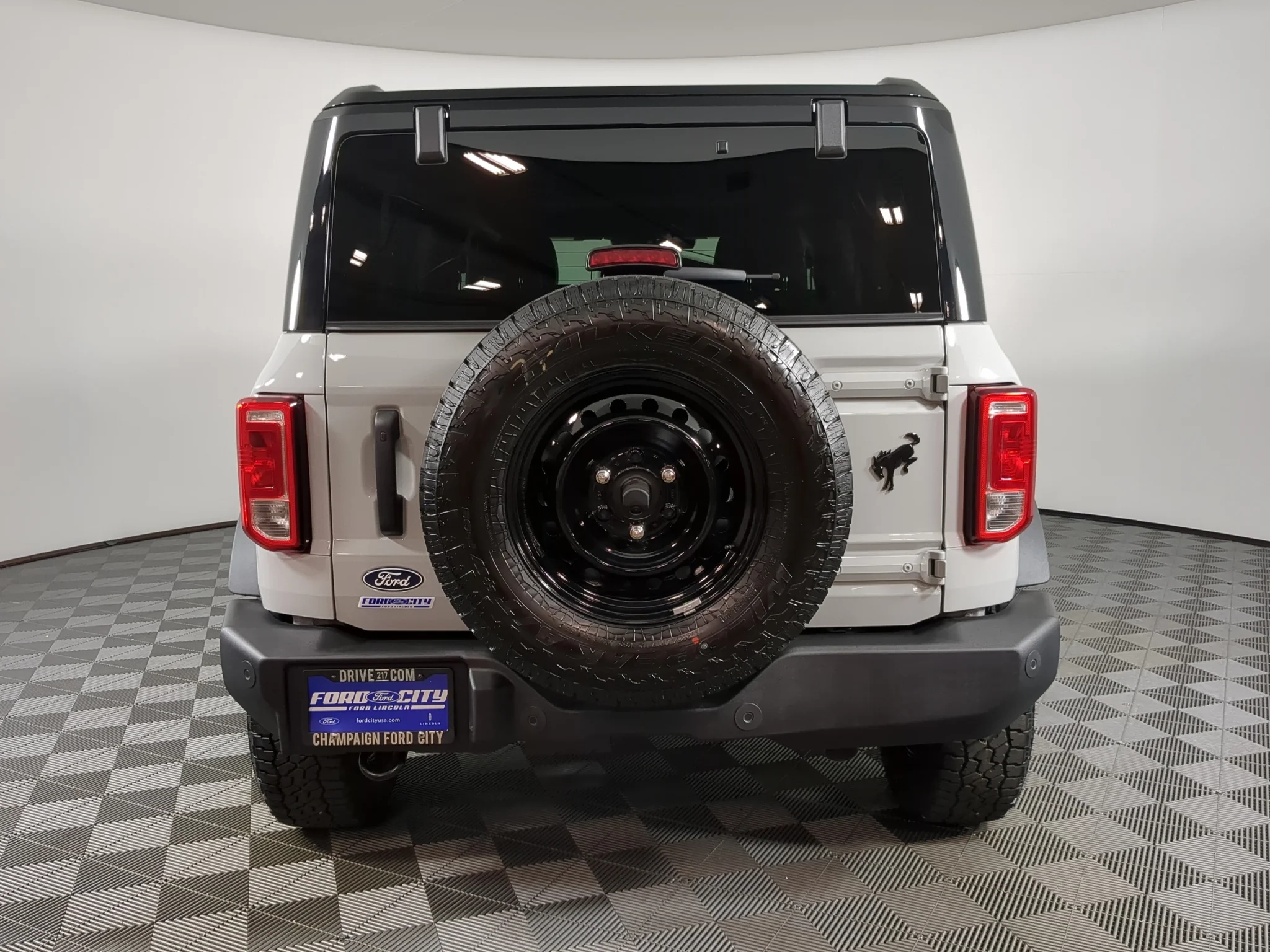 New 2026 Avalanche Gray Ford Big Bend® image 7