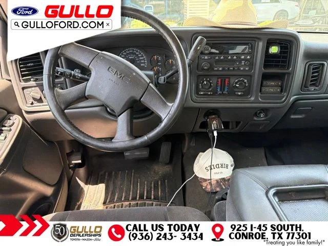 Used 2005 Summit White GMC SLE image 7