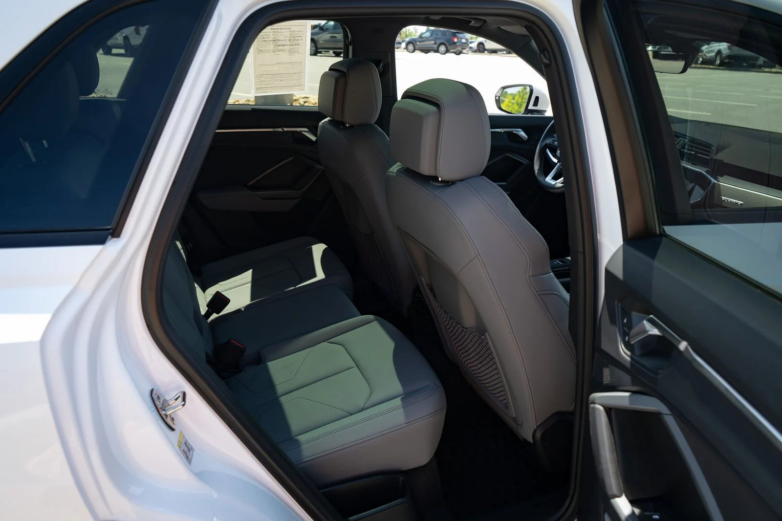 Used 2025 Arkona White Audi Premium image 21