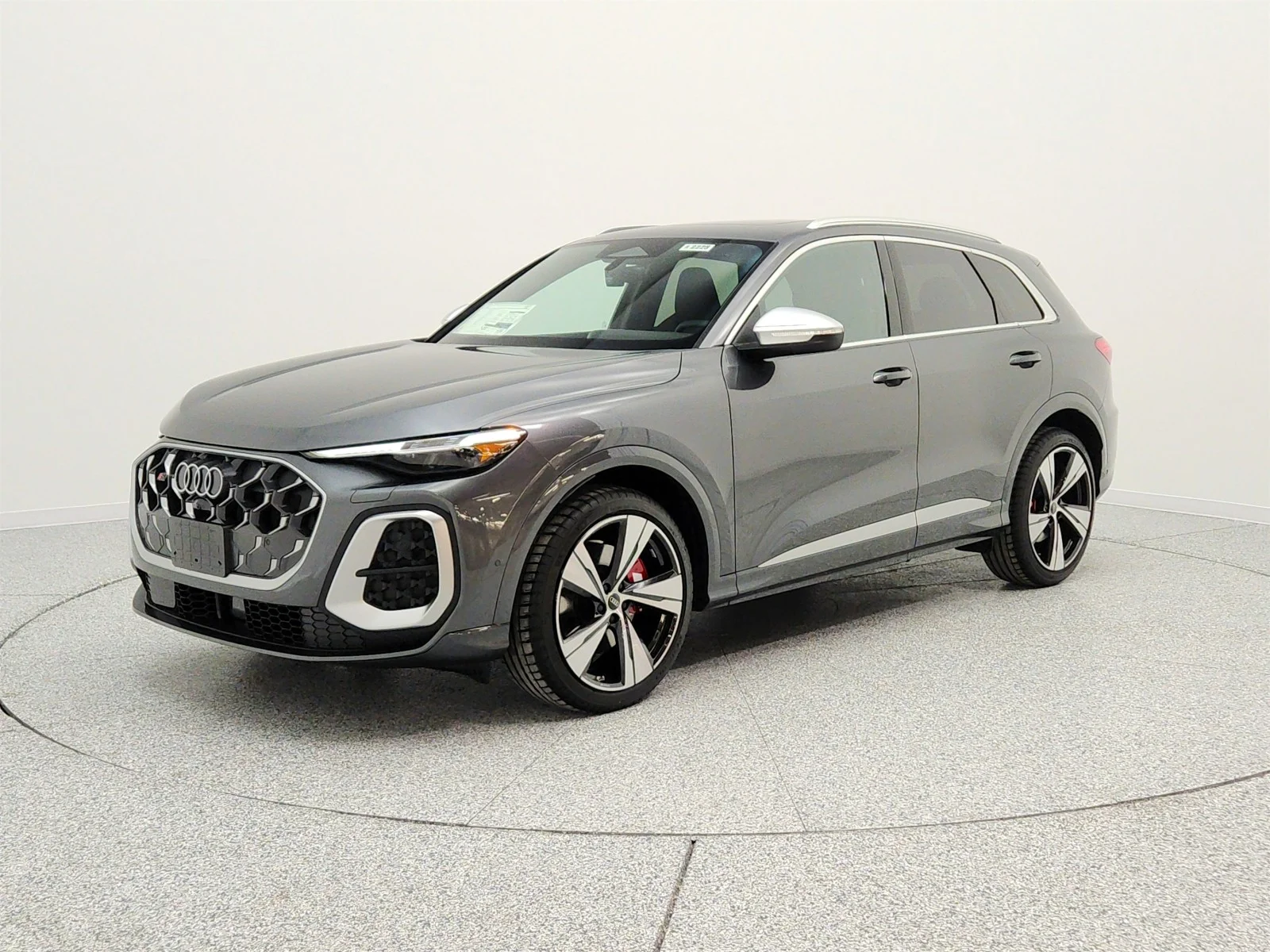 2026 Audi SQ5 Premium Plus quattro's photo
