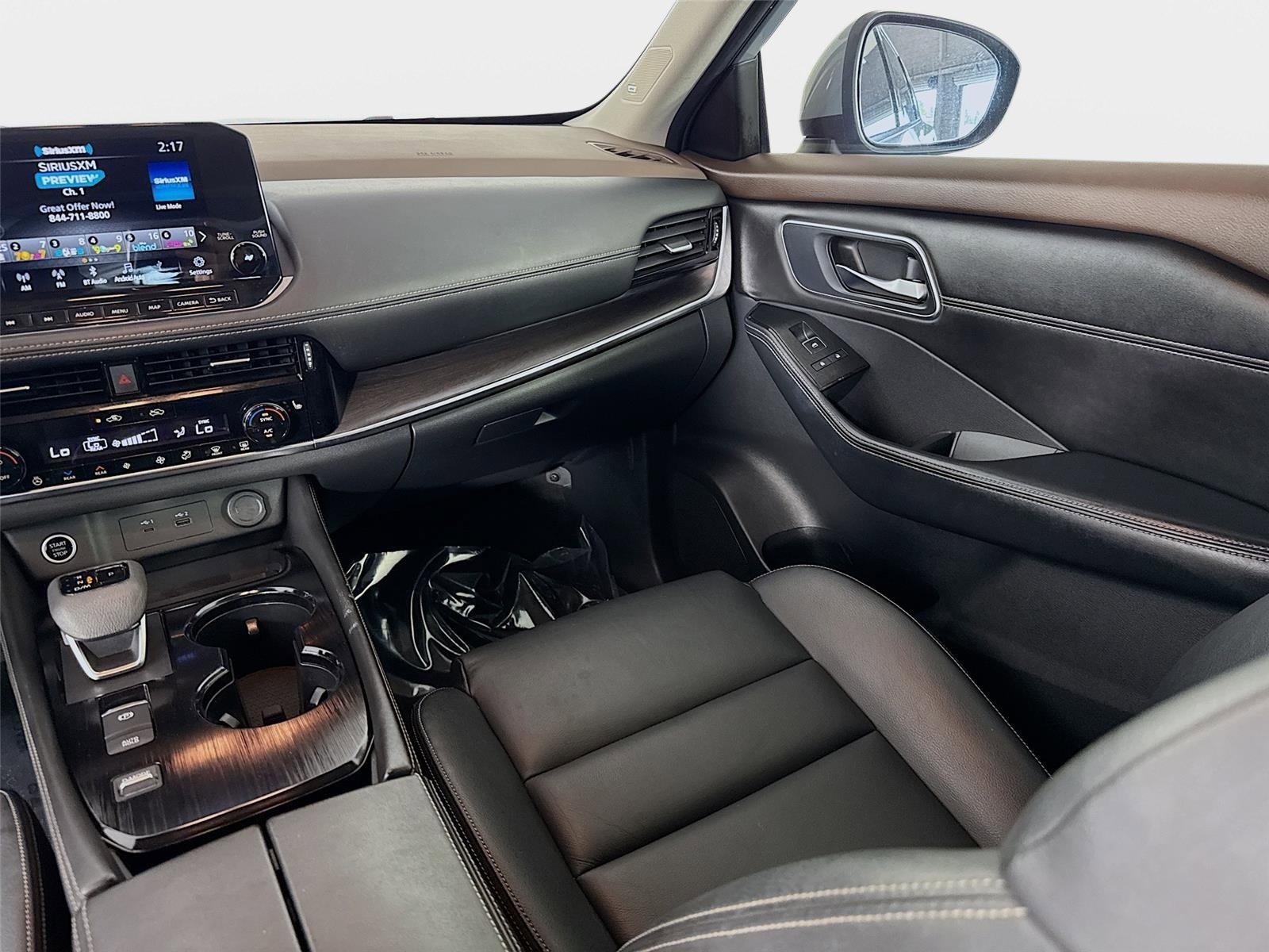 Used 2021 Boulder Gray Pearl Nissan SL image 25
