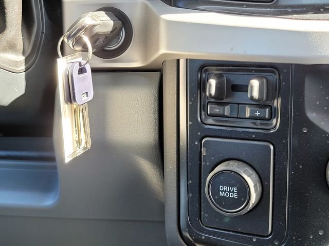 New 2026 Oxford White Ford F-250® XL image 48