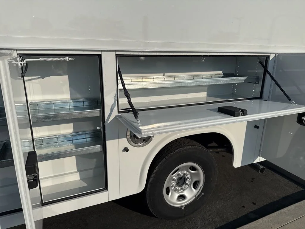 New 2024 Summit White GMC 1WT image 6