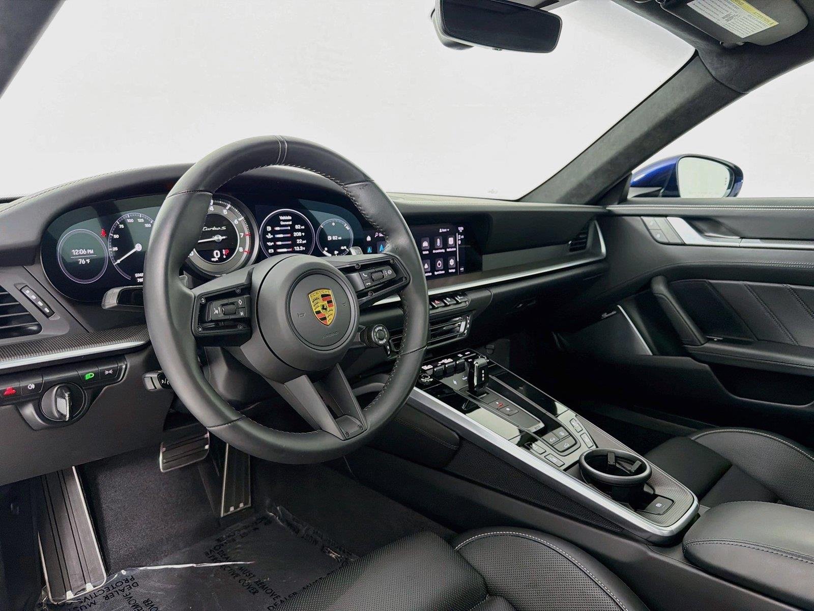 Used 2022 Gentian Blue Metallic Porsche Turbo S image 4