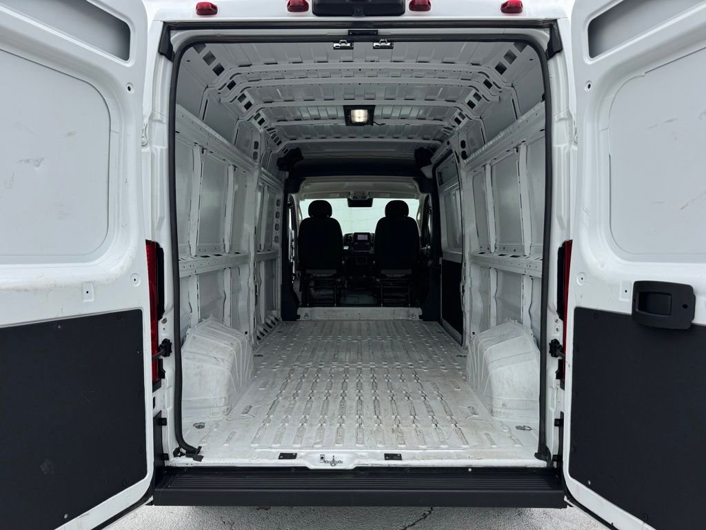 Used 2025 White Ram High Roof image 15