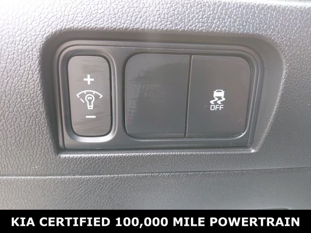 Used 2024 Black Kia S image 18