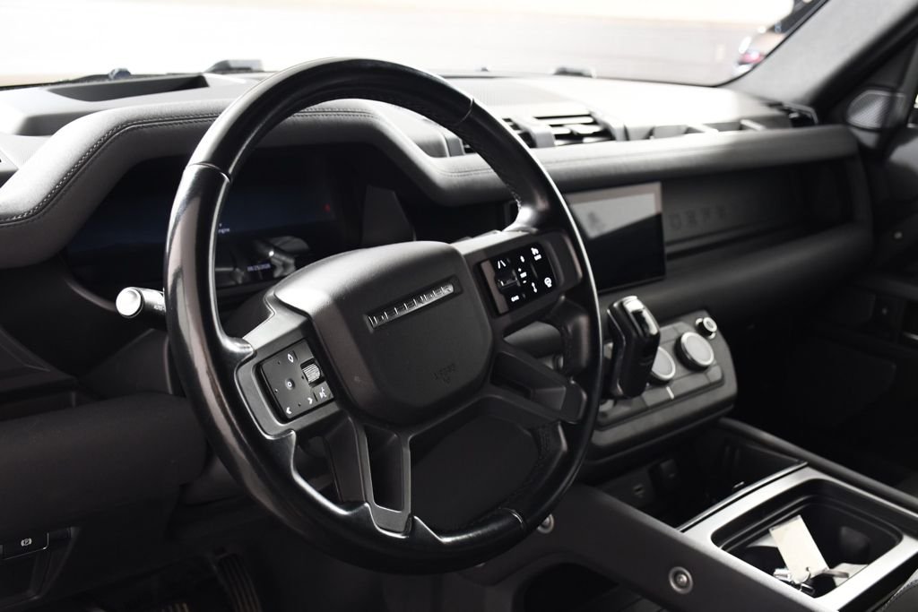 Used 2023 Carpathian Gray Premium Metallic Land Rover X-Dynamic SE image 13