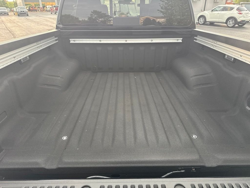 New 2026 Super Black Nissan Crew Cab SV image 14