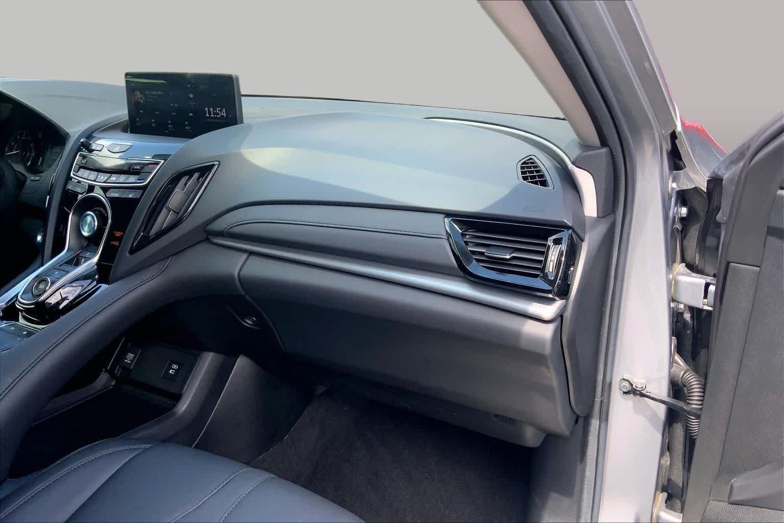 Certified Used 2024 Lunar Silver Metallic Acura SH-AWD image 19