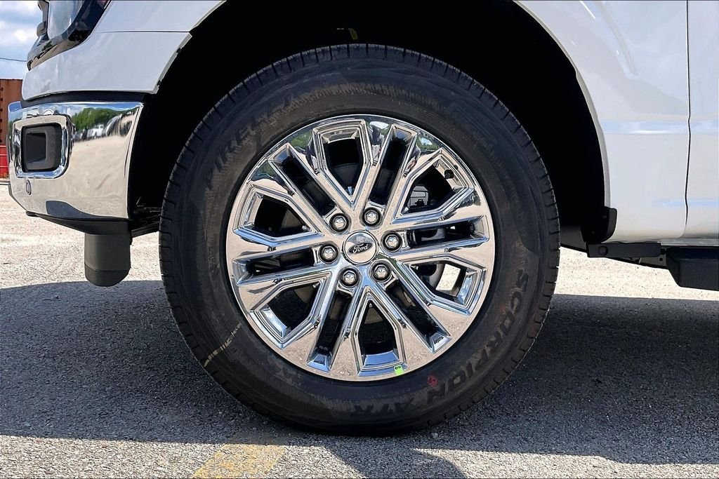 New 2026 Ford F-150 XLT 4D SuperCrew