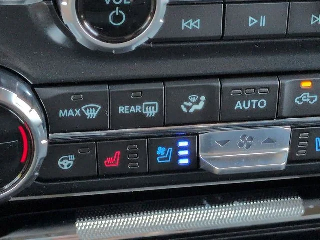 New 2026 Agate Black Metallic Ford Tremor® image 22