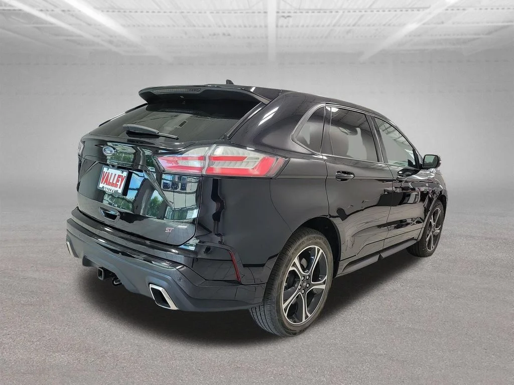 Used 2019 Black Metallic Ford ST image 13