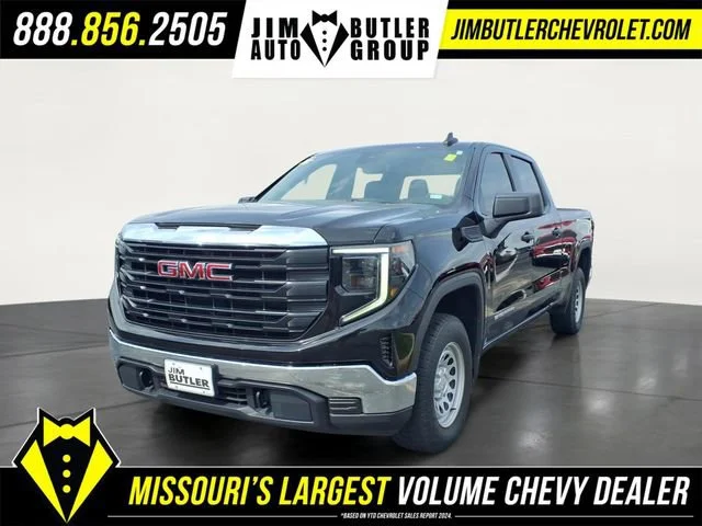 Used 2024 Onyx Black GMC Pro image 1