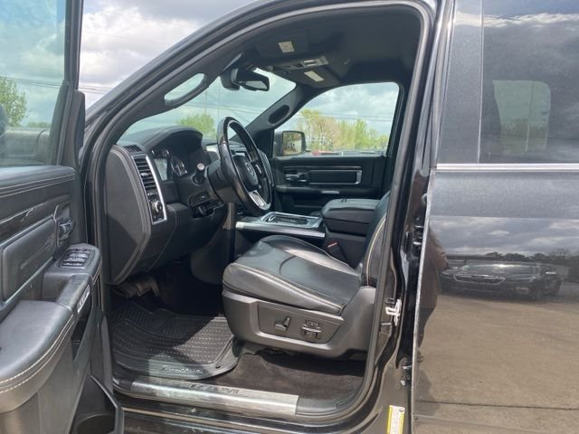 Used 2017 Black Ram Laramie Longhorn image 16