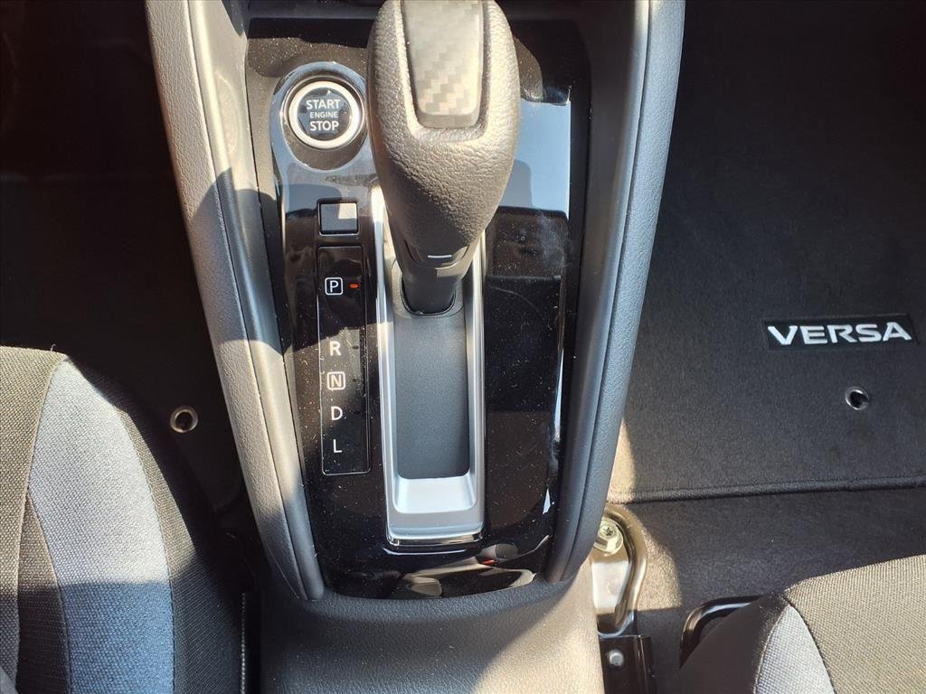 2025 Nissan Versa Sedan SV - Photo 18