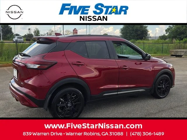 Used 2023 Red Nissan SR image 14