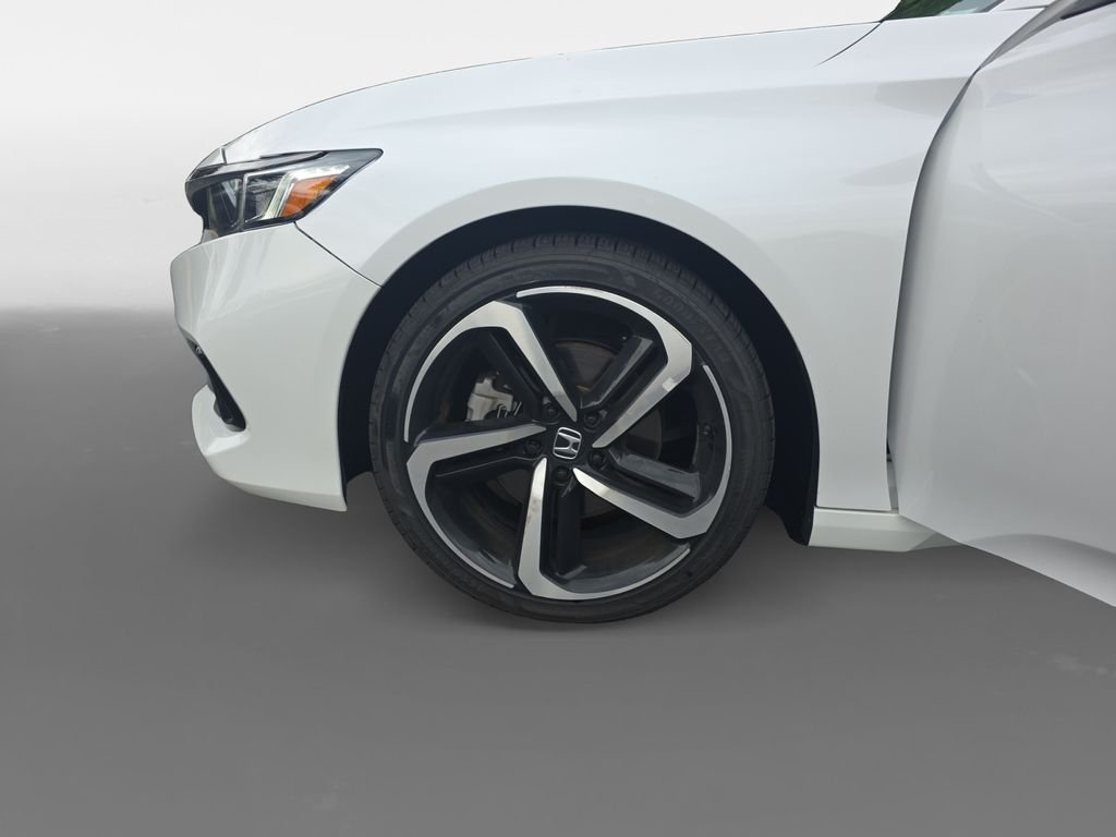 Used 2022 Platinum White Pearl Honda Sport image 13