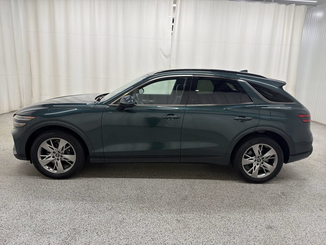 Certified Used 2024 Cardiff Green Genesis 3.5T Sport image 6