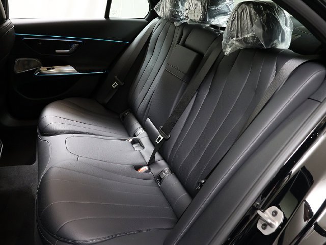 Used 2026 Black Mercedes-Benz E 450 image 12