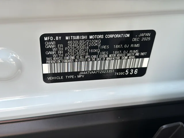 New 2026 White Mitsubishi LE image 15