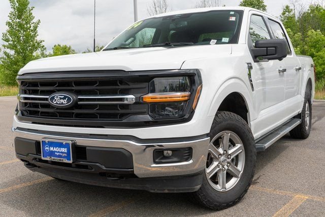 Used 2024 Oxford White Ford XLT image 1
