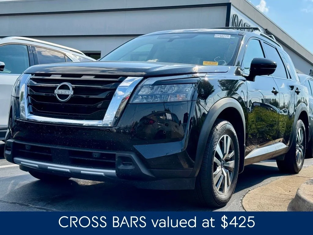 Used 2025 Black Nissan SL image 3