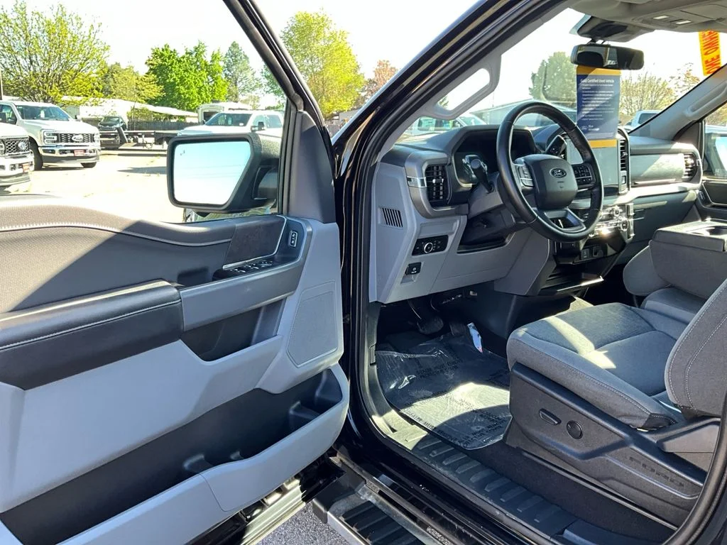 Certified Used 2024 Agate Black Metallic Ford XLT image 18