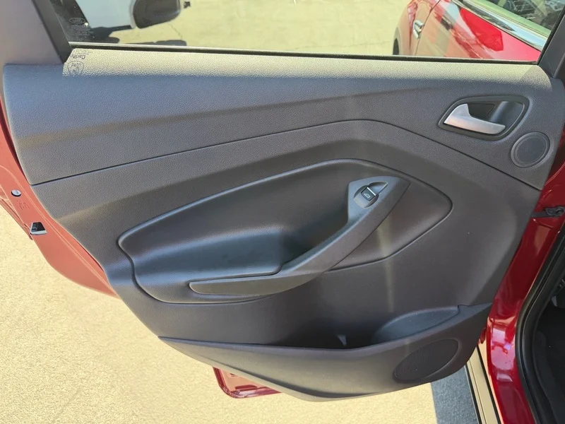 Used 2019 Ruby Red Metallic Ford Titanium image 17