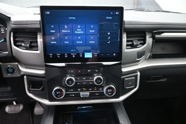 Used 2024 White Ford XLT image 4