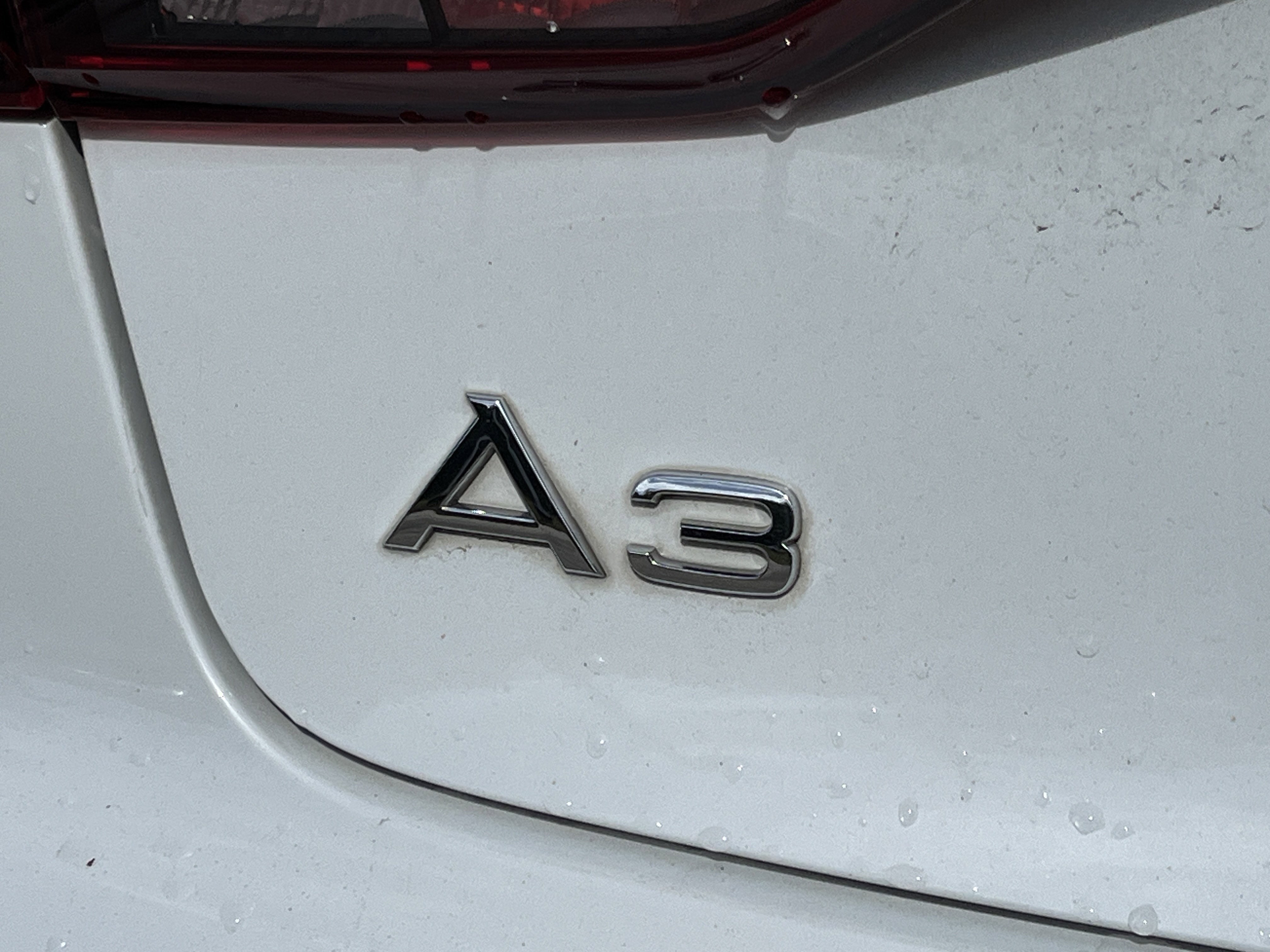 Used 2020 Glacier White Audi Premium image 24