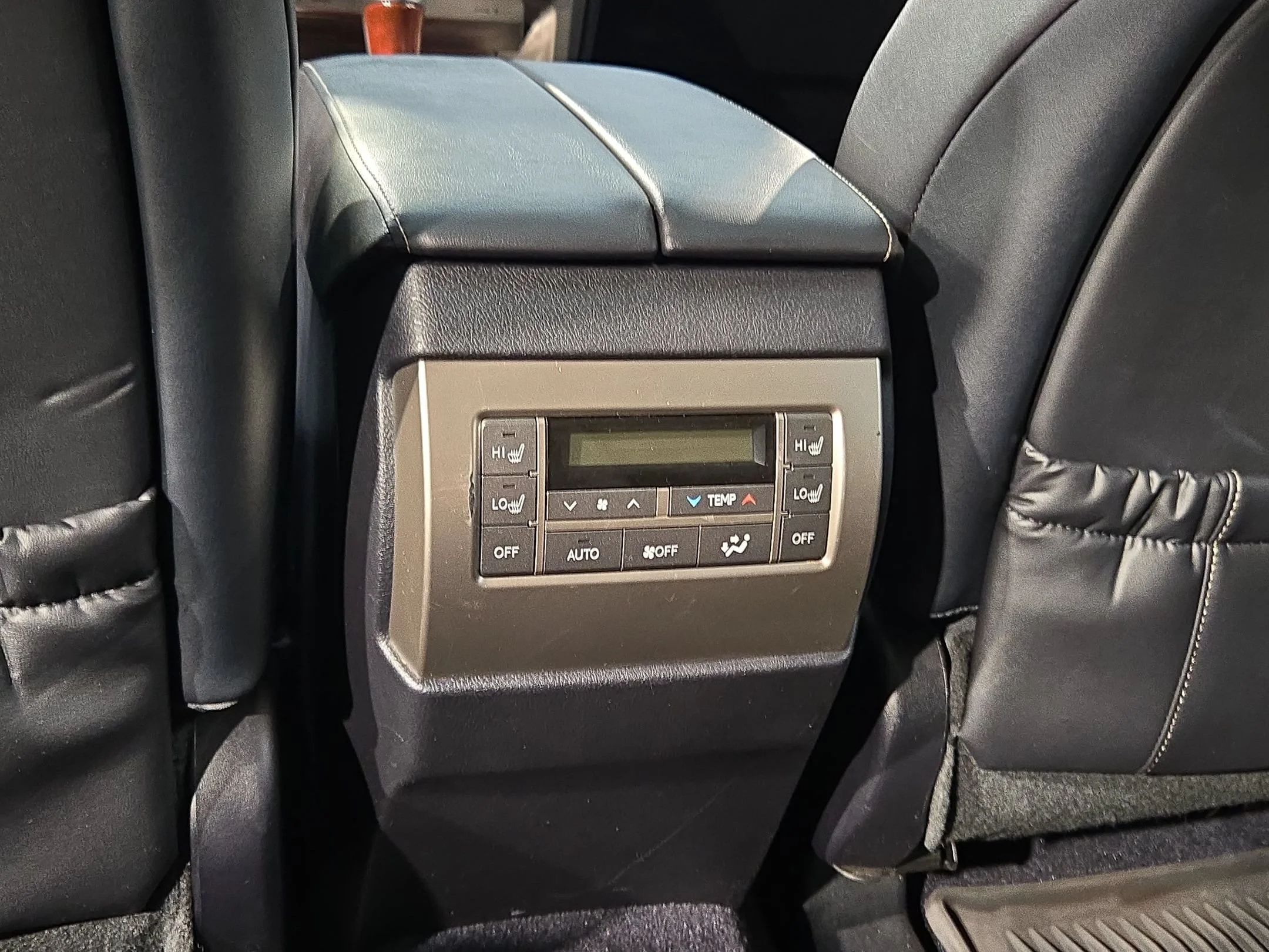 Used 2017 Black Onyx Lexus GX 460 image 40
