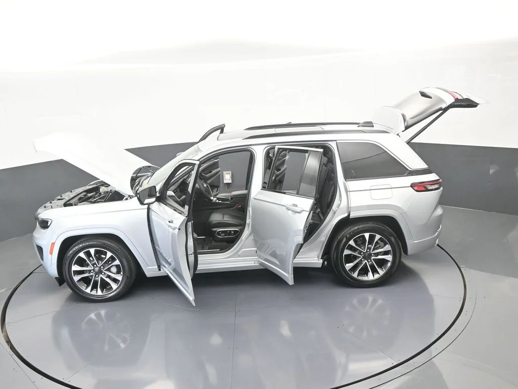 2024 Jeep Grand Cherokee Overland - Photo 73