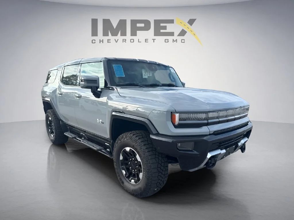 Used 2024 Gray GMC 2X image 7