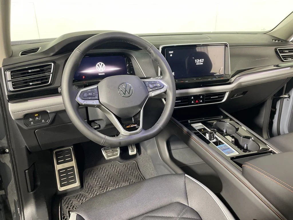 New 2026 Gray Volkswagen 2.0T Peak Edition image 8