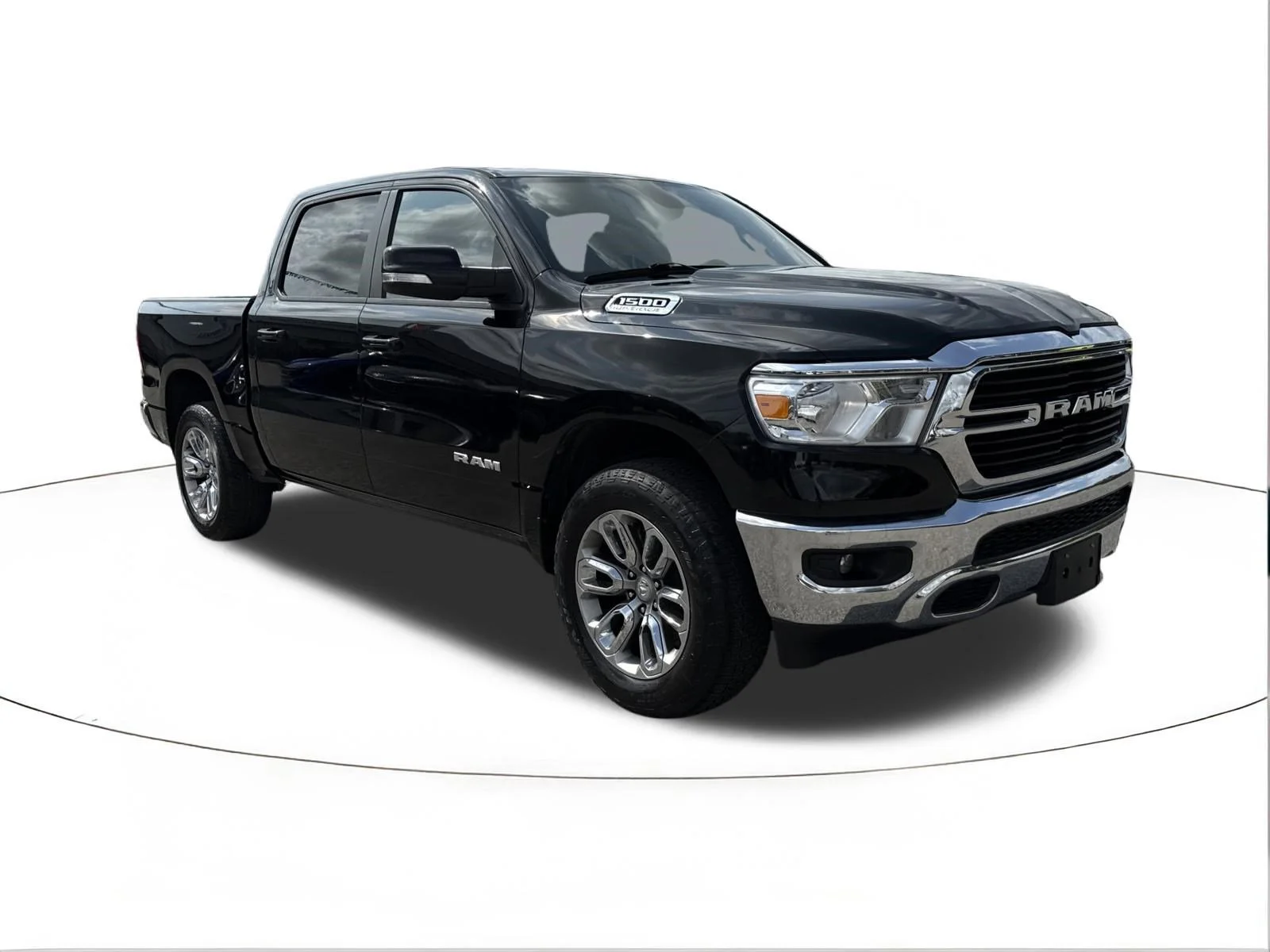 2021 RAM 1500 Big Horn/Lone Star 4x4 Crew Cab 5'7's photo