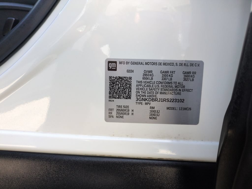 Used 2024 Summit White Chevrolet LT image 29