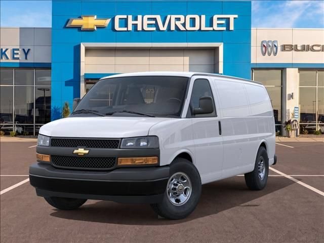 New 2026 Summit White Chevrolet WT image 6