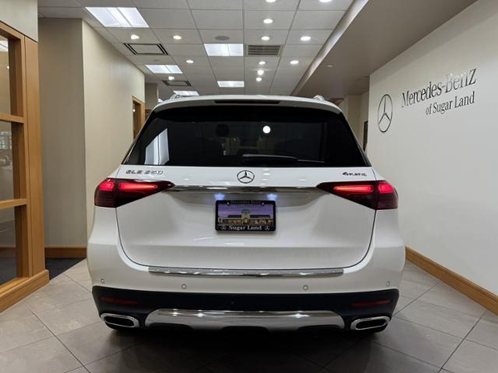 Certified Used 2025 Polar White Mercedes-Benz  image 4