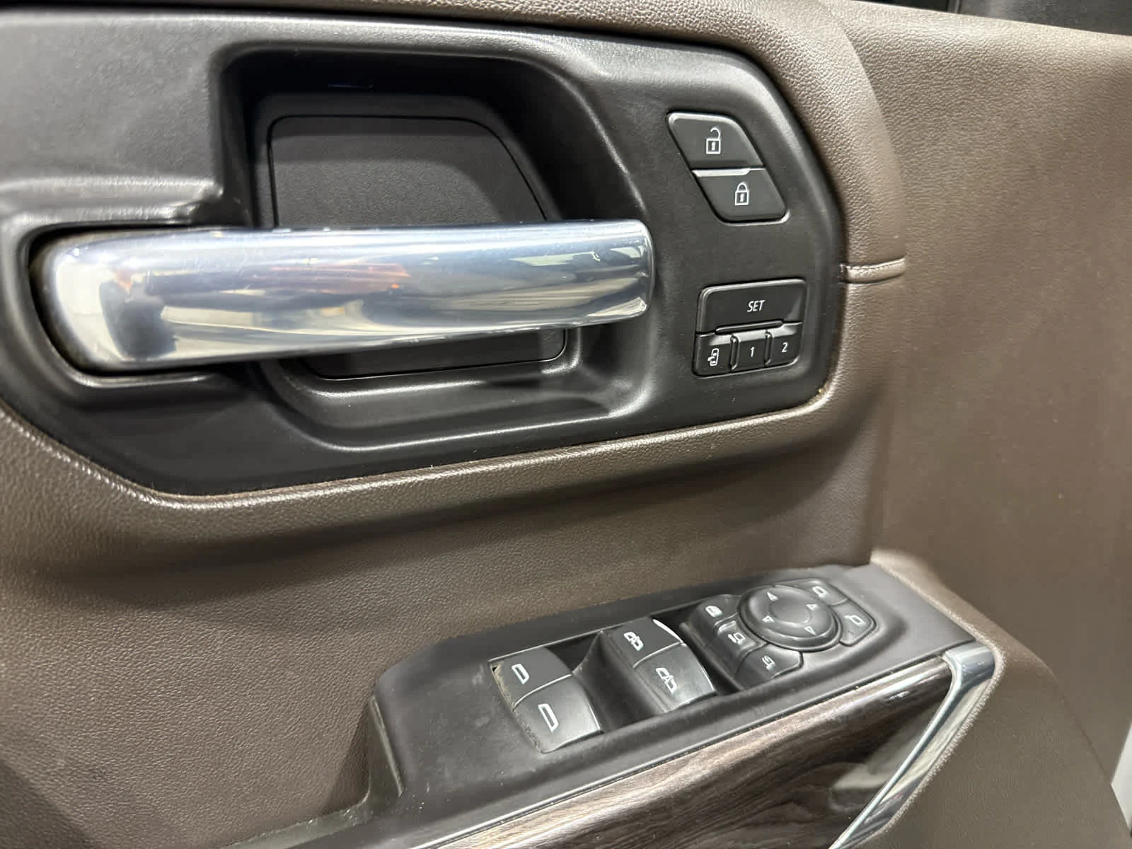 Certified Used 2020 SILVER ICE METALLIC Chevrolet LTZ image 15