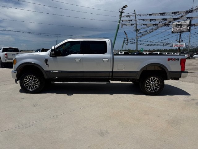 Used 2017 Silver Ford Lariat image 2