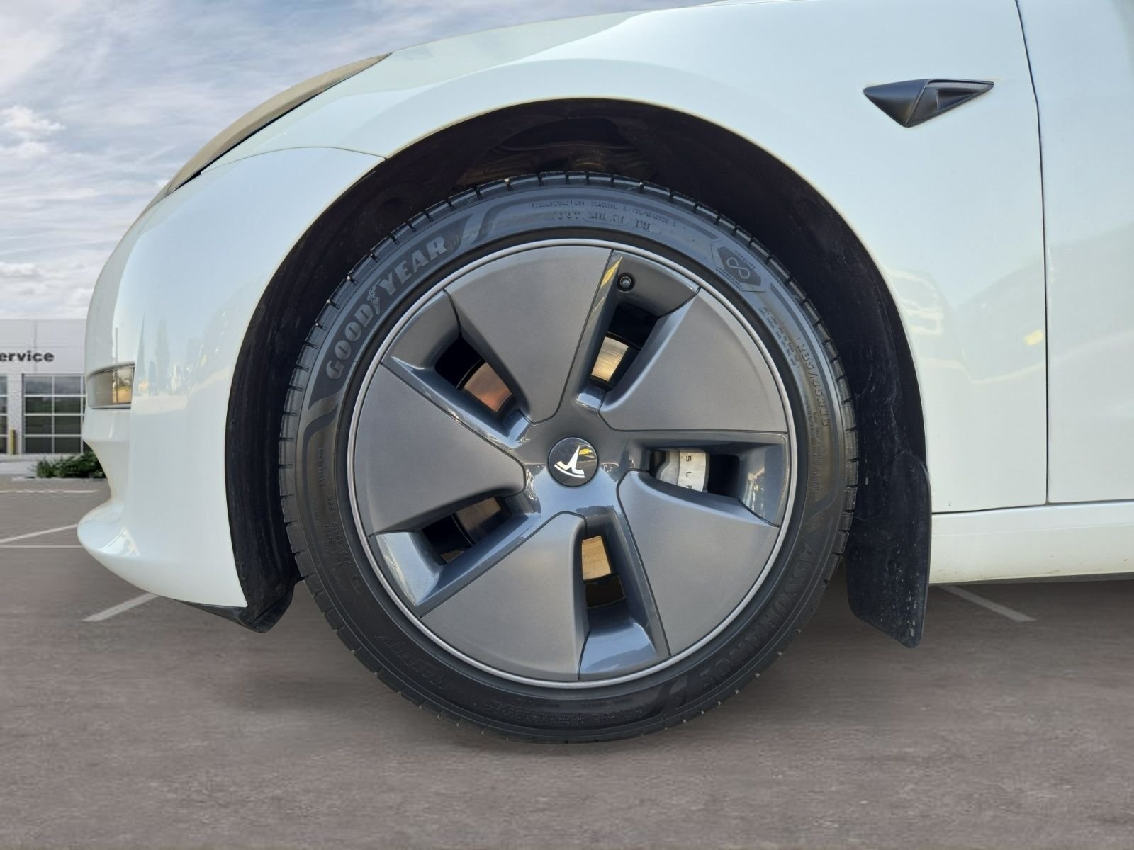 Used 2023 White Tesla Base image 11